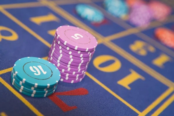 Mobile gameplay Mobile view of Lucky Neko slot game on nitroplay app